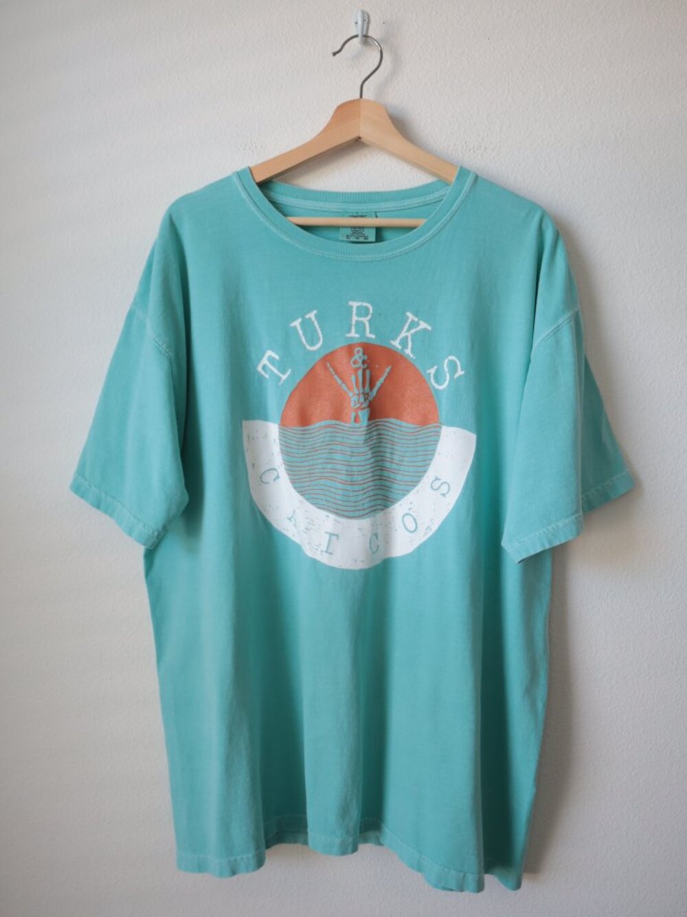 Comfort Colors Turks & Caicos Surfer Skeleton Hand Tee | XL